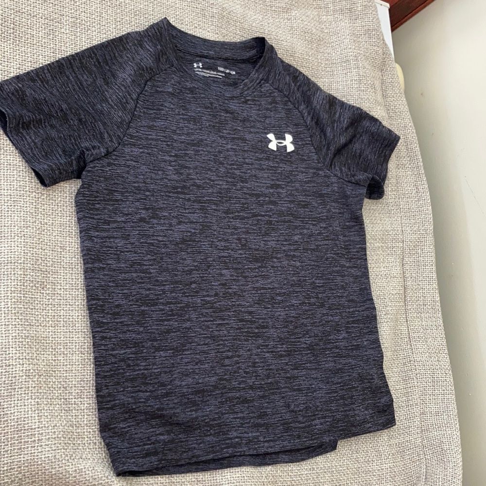 Under Armour short sleeve tee